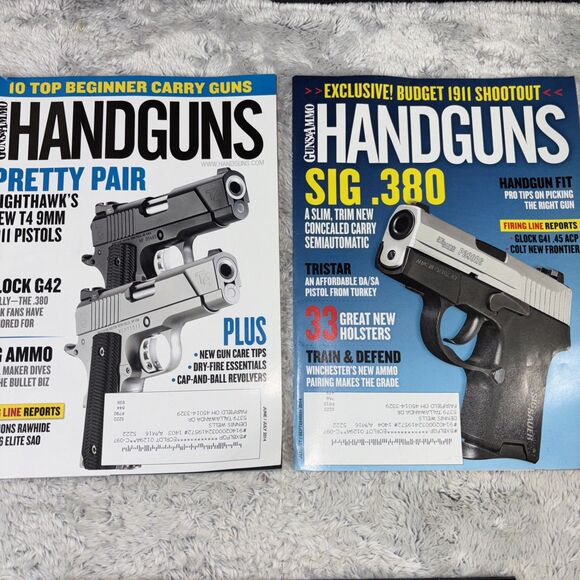 Lot Of 11 Guns & Ammo Handguns Magazine Feb 2014-Nov 2015 - Picture 3 of 7